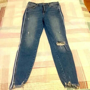 Slim  fit beautiful denim jeans W28